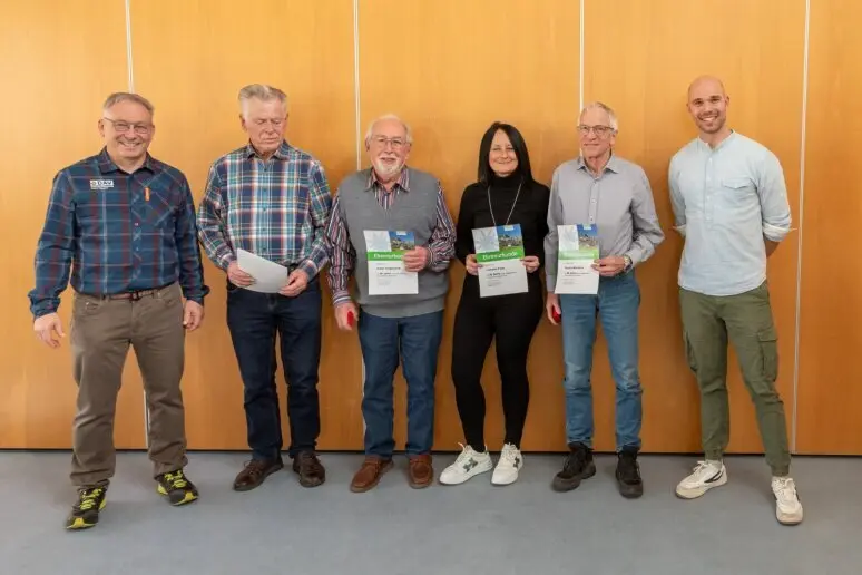 © 40 Jahre - v.l.n.r. Klaus Hassler, Karl-Heinz Mohr, Dieter Engelhardt, Cornelia Fuss, Benno Weckerle, Philippe Pieper